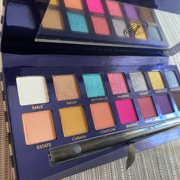 ❤️B❤️E❤️A❤️U❤️T❤️I❤️F❤️U❤️L❤️ - Picture 4 of 16